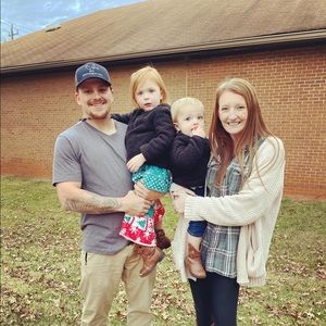 Meet your Posher, Carrie